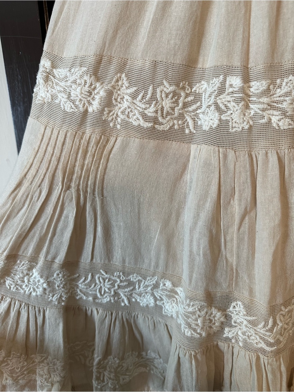 Anthropologie Flowy Embroidered Dress - Picture 10 of 12